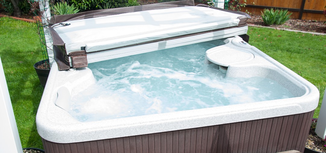How-to-Find-Trusted-and-Well-Priced-Hot-Tub-Dealers